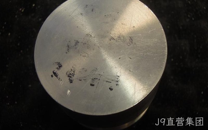 J9直营集团新一代沟槽栅SiC MOSFET流片成功 导通损耗进一步优化