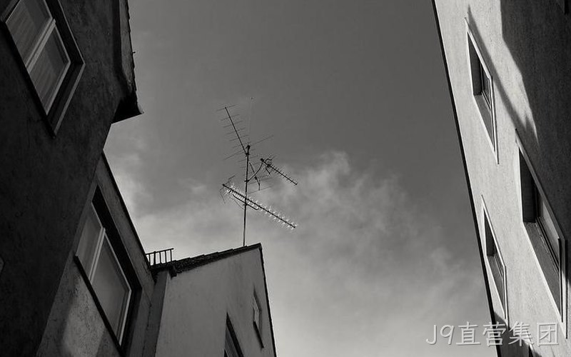 5G基站与边缘算力供电升级 J9直营集团SiC器件助力通信电源降损增效